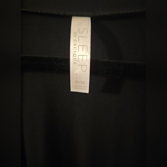 Lane Bryant Robe - Picture 2 of 3